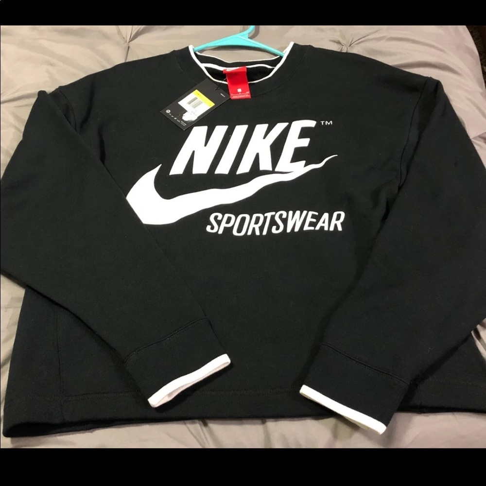 Nike crewneck